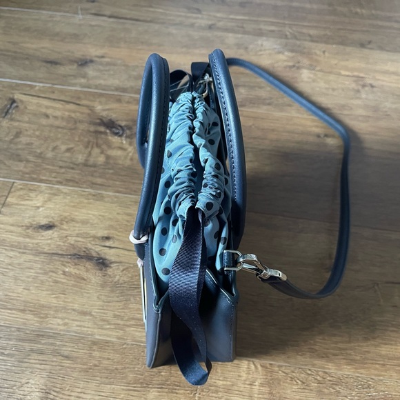 KATE SPADE-NWT Alice In Wonderland Navy Leather Handbag - Picture 10 of 16